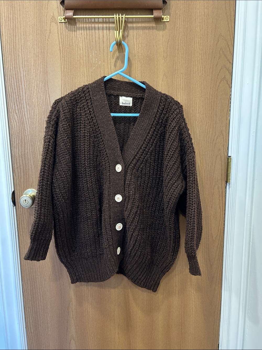 Babaa Cardigan No 19 in Earth